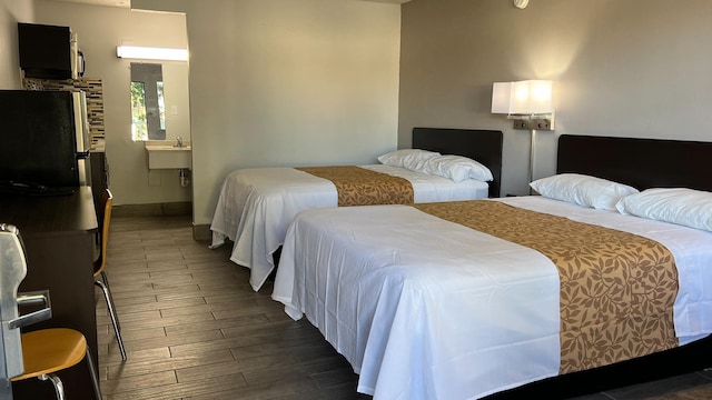 2 Queen Beds | Non-Smoking, Kitchen 