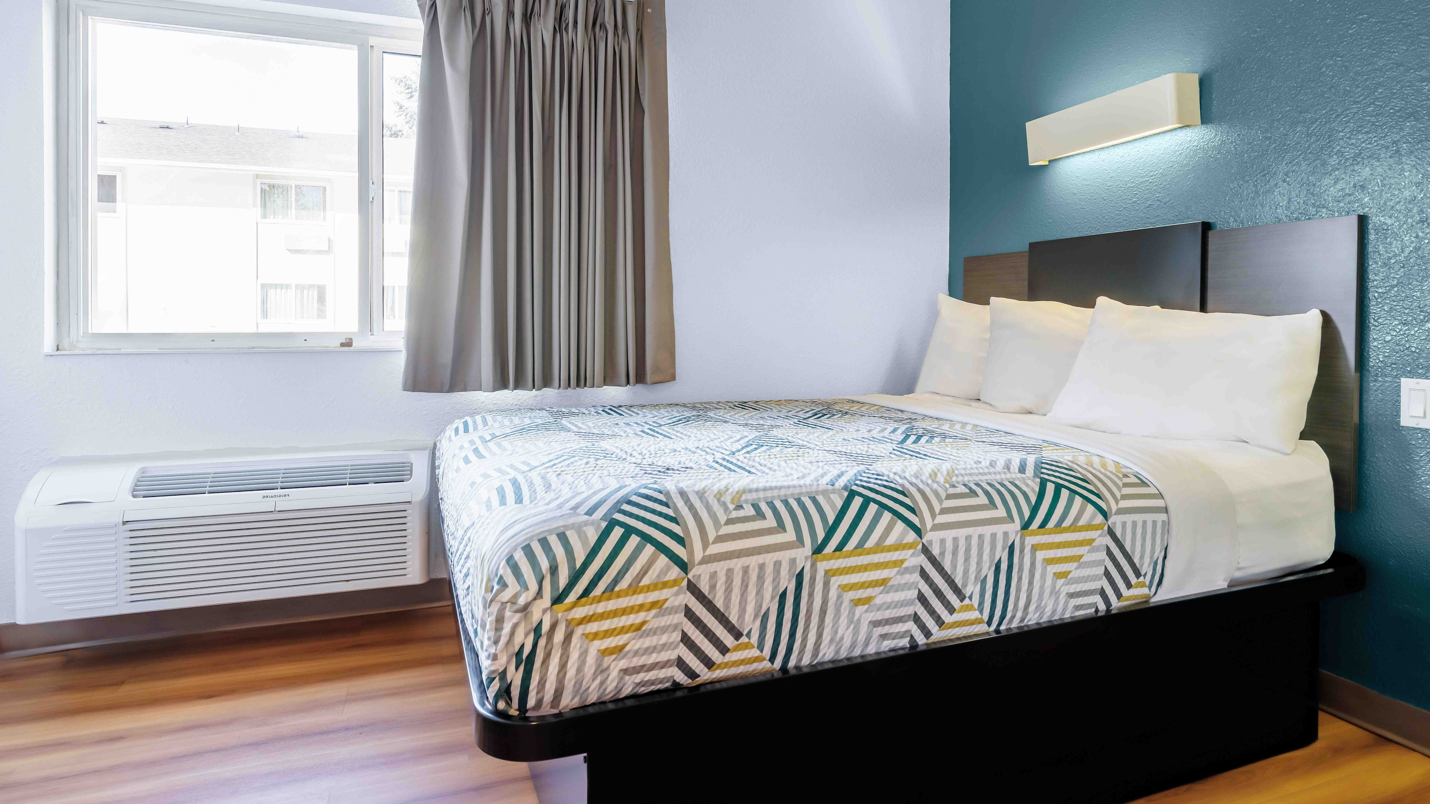 Studio 6 SeaTac, WA | Extended Stay near Airport