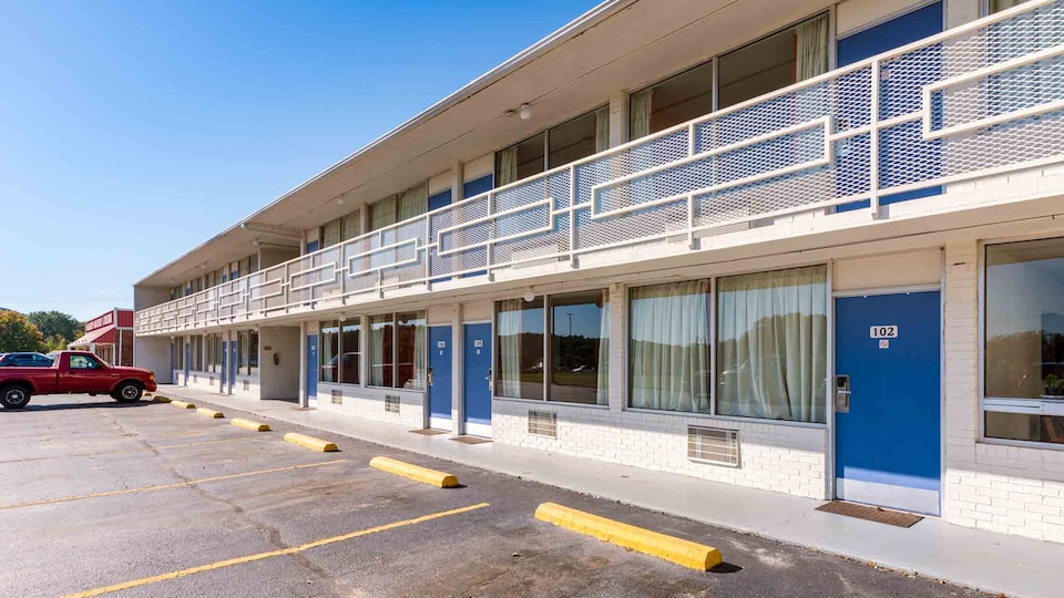 Motel 6 Connellys Springs, NC, CONNELLY SPRINGS, CONNELLY SPRINGS