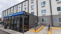 Motel 6 Framingham, MA - Boston West