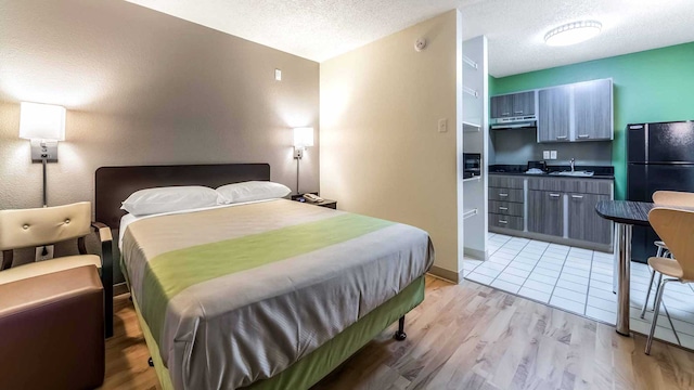 1 Queen Bed | ADA/RI Shower Non- Smoking