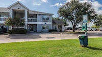 Studio 6 Dallas, TX - Northwest