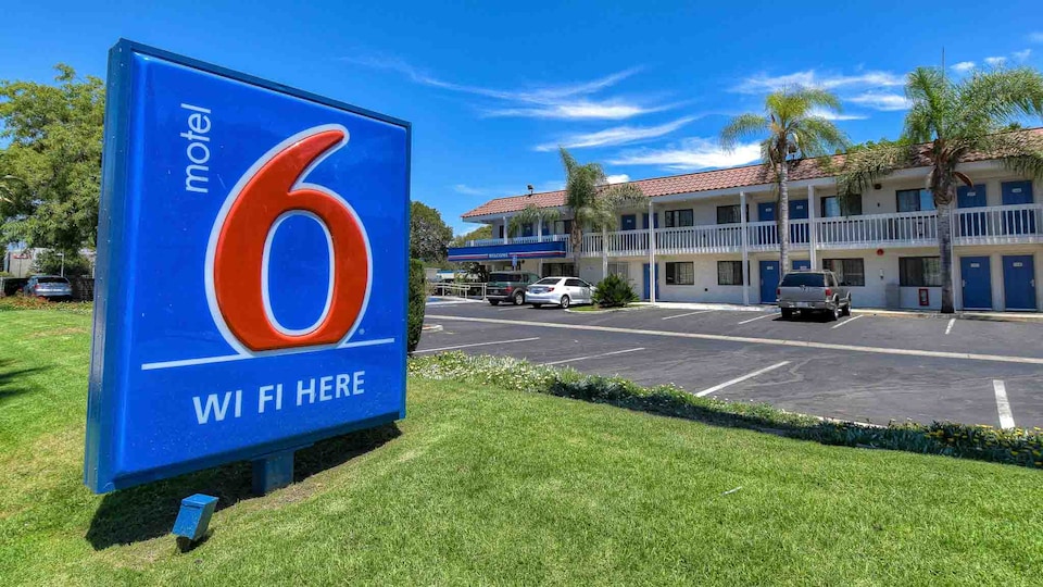 Motel 6 Pomona, CA - Los Angeles, C91711, Pomona CA