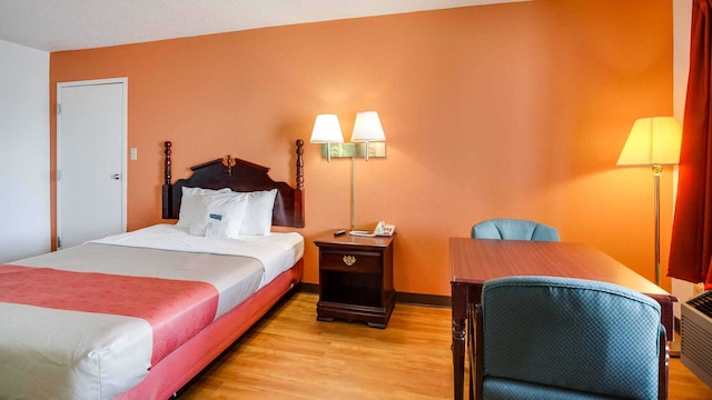 1 Queen Bed | Non-Smoking