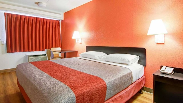 1 Queen Bed | Non-Smoking, Micfridge