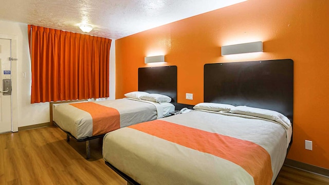 2 Full Beds | Non-Smoking, Micfridge