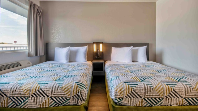 2 Queen Beds | Non-Smoking, Kitchen