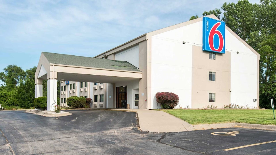 Motel 6 Lawrence, KS, Lawrence, Lawrence