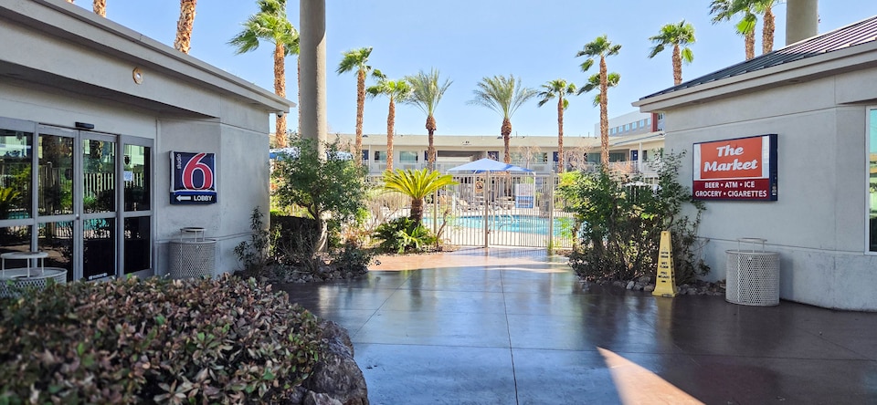 Studio 6 Suites Las Vegas, NV - Tropicana, C89109, Las Vegas NV