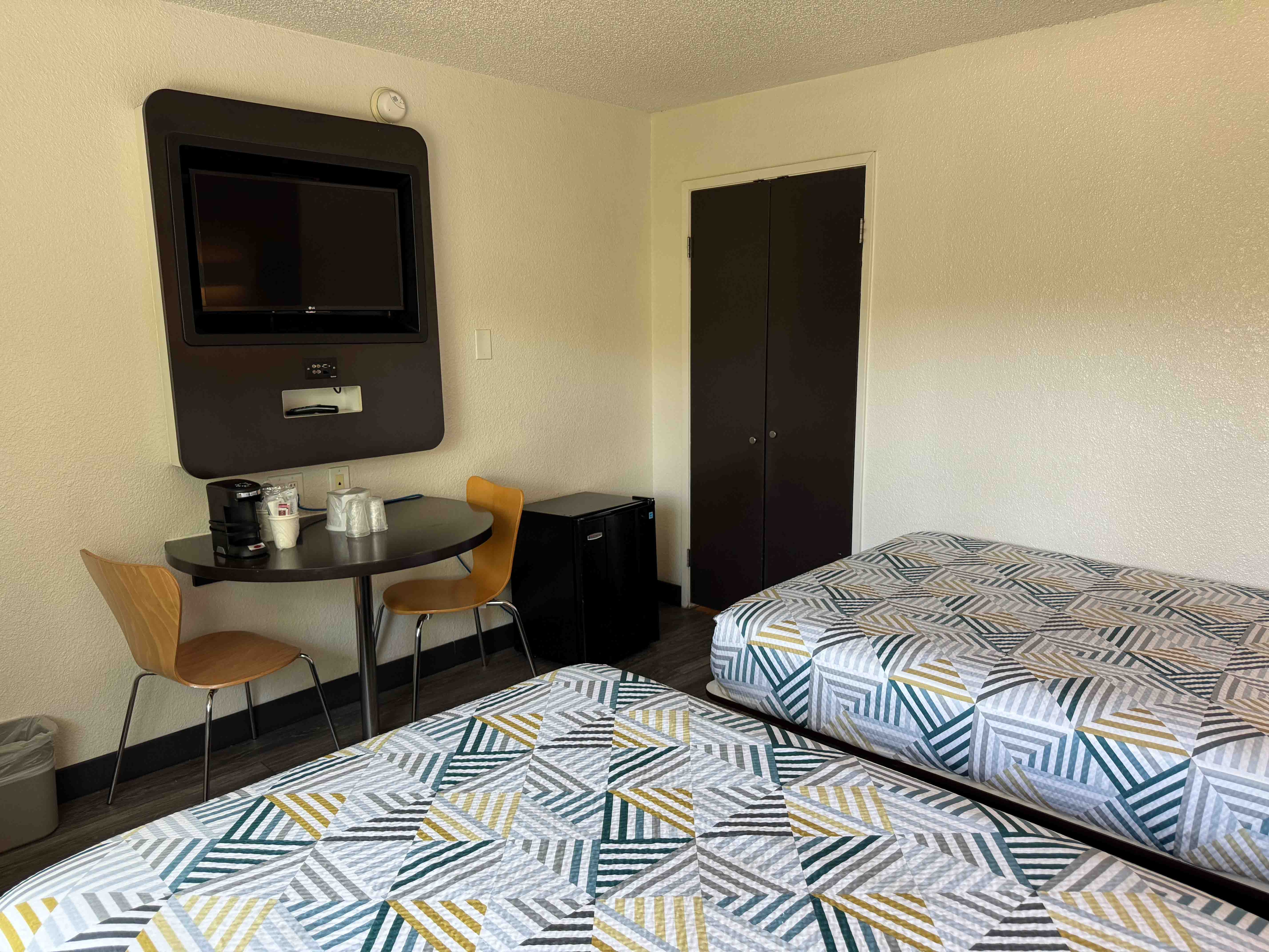 Studio 6 Suites Las Vegas, NV - Tropicana, Studio 6 Las Vegas NV