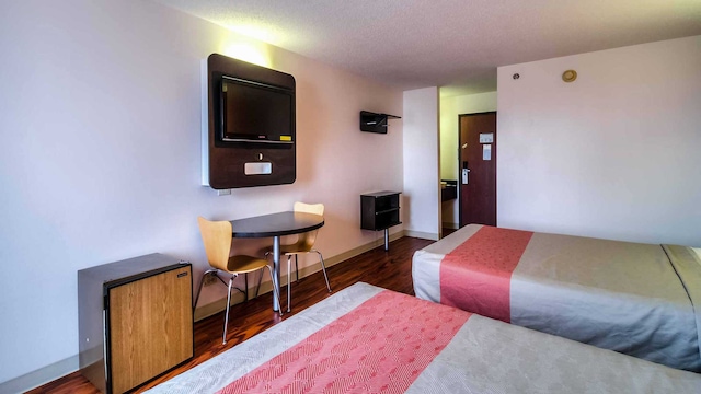 2 Full Beds | Non-Smoking