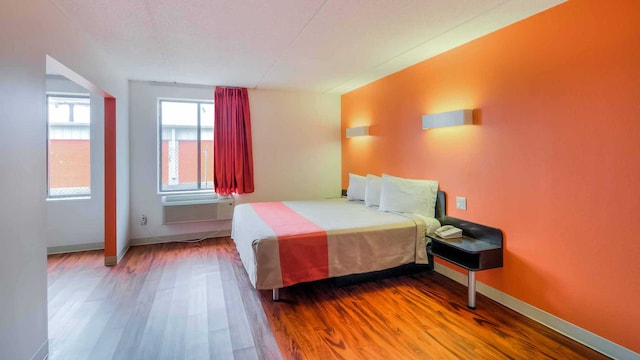 1 King Bed | Suite, Non-Smoking