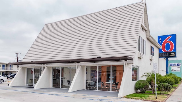 Motel 6 Long Beach, CA - International City