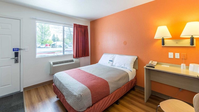 1 Full Bed | ADA/Tub