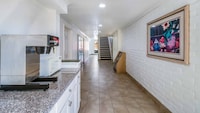 Motel 6 Euless, TX - DFW West
