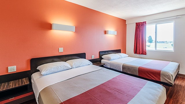 2 Queen Beds | Non-Smoking