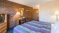 Motel 6 Eau Claire, WI