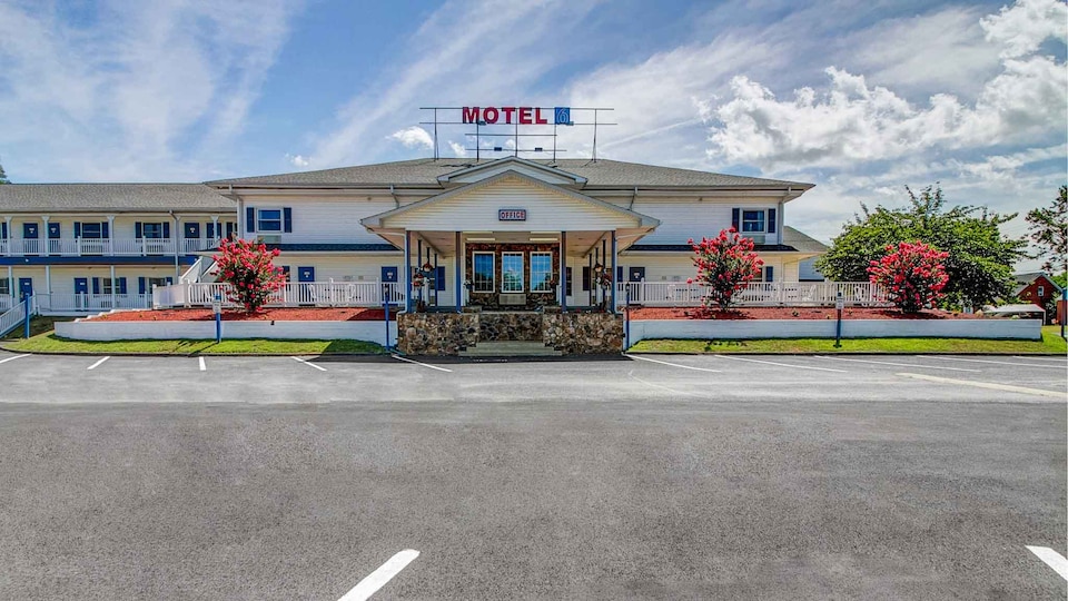 Motel 6 Front Royal, VA, Front Royal_0b5323a7, Front Royal