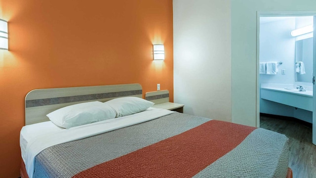 1 QUEEN BED | NON-SMOKING