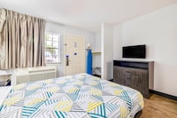 Studio 6 Dallas, TX - North - Richardson