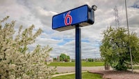 Motel 6 Elkhart, IN
