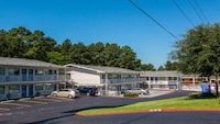 Motel 6 Longview, TX