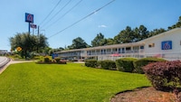 Motel 6 Longview, TX