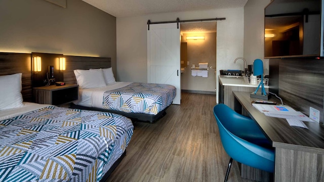 2 Queen Beds | Non-Smoking, Kitchen 