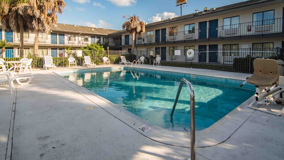 Motel 6 Ft. Pierce, FL, Fort Pierce, Fort Pierce