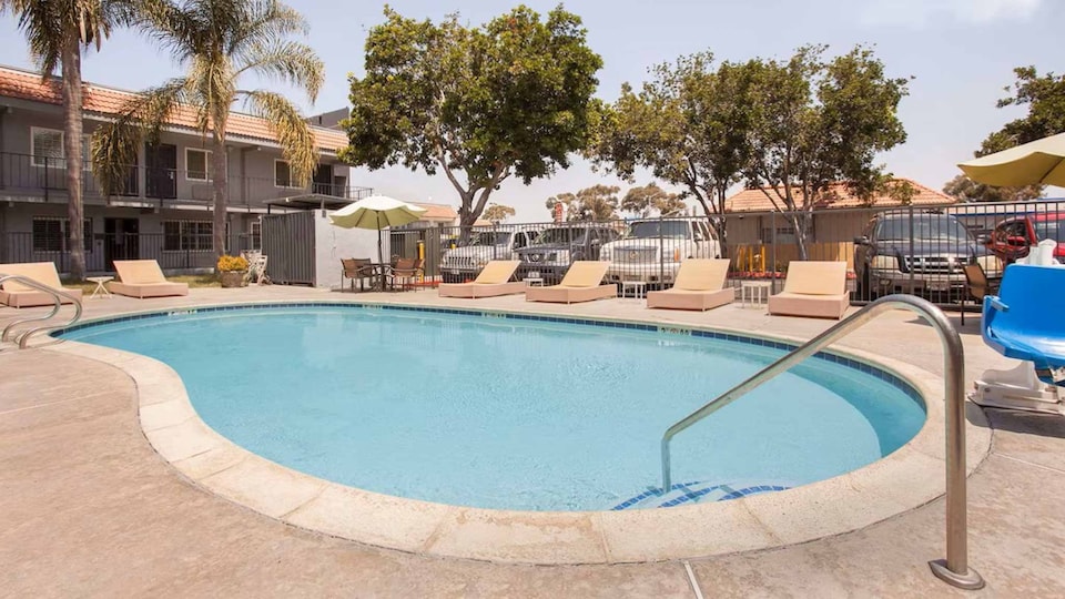 Studio 6 Suites San Ysidro, CA – San Diego South Bay, San Ysidro, San Ysidro