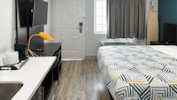 Studio 6 Suites San Ysidro, CA – San Diego South Bay