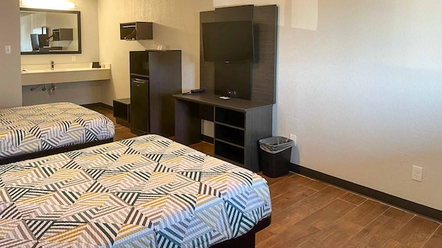 2 Full Beds | Non-Smoking, Micfridge