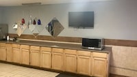 Motel 6 Hurricane, WV