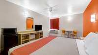 Motel 6 Beaver, UT