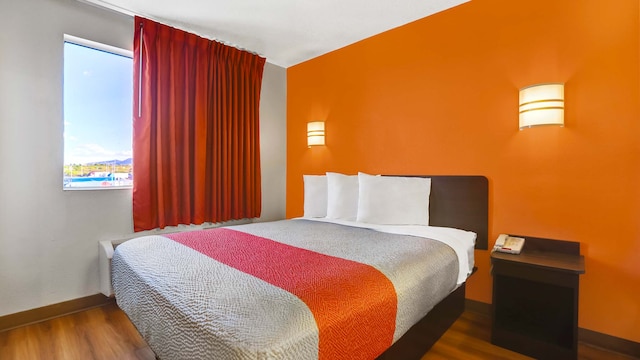 1 QUEEN BED | NON-SMOKING