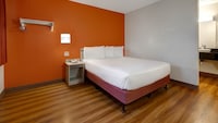 Motel 6 Lakeville, MN - South - Lakeville