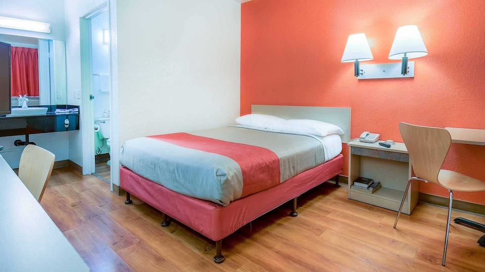 Motel 6 Chino, CA - Los Angeles Area, Chino, Chino