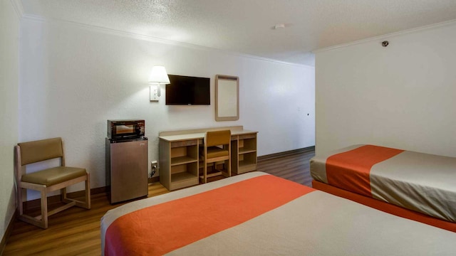 3 Queen Beds | Non-Smoking 