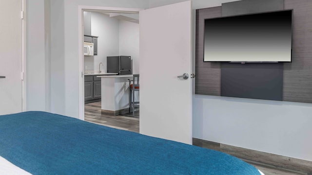 1 King Bed | Suite, Non-Smoking, Kitchen