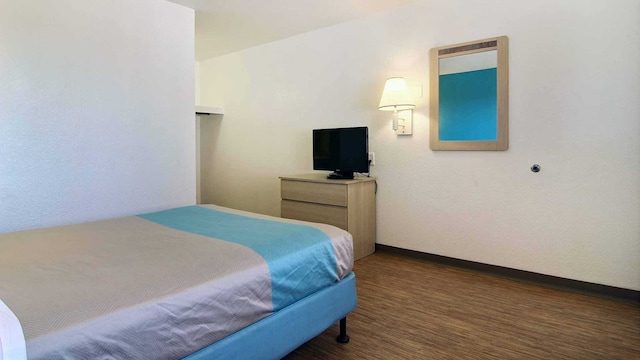 1 Full Bed | ADA/Tub