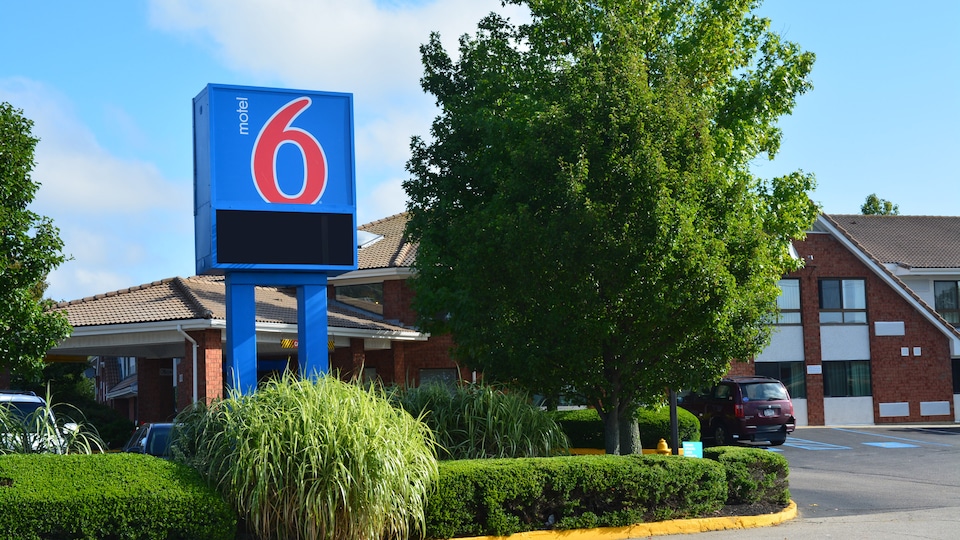 Motel 6 Newport, RI, Newport_b1105d1d, Newport