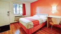 Motel 6 Wethersfield, CT - Hartford
