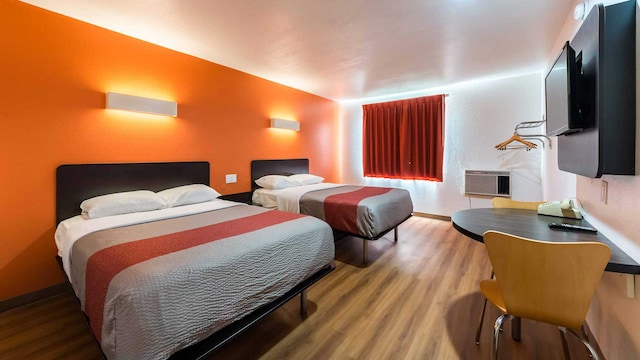 2 QUEEN BEDS | NON-SMOKING