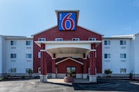 Motel 6 Indianapolis, IN - Southport