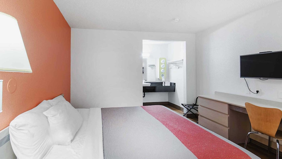 Motel 6 Medford, OR - North, C97502, Medford OR