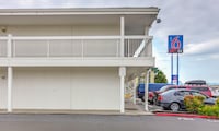 Motel 6 Medford, OR - North