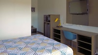 Motel 6 Reno, NV - Livestock