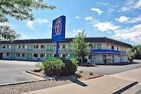 Motel 6 Reno, NV - Livestock