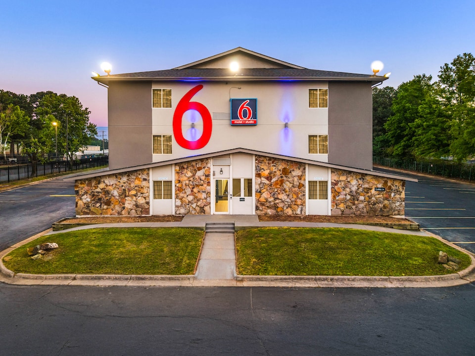 Motel 6 Little Rock, AR - South, C72209, Little Rock AR