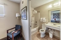 Studio 6 Extended Stay - Greensboro, NC - I-40